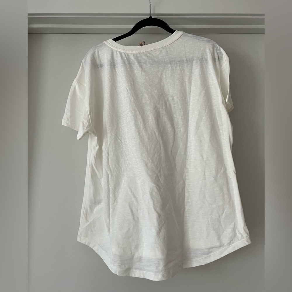 Rae Dunn | ‘Hot Mess’ Short Sleeve Shirttail Hem T-Shirt | White | XL - Picture 3 of 3